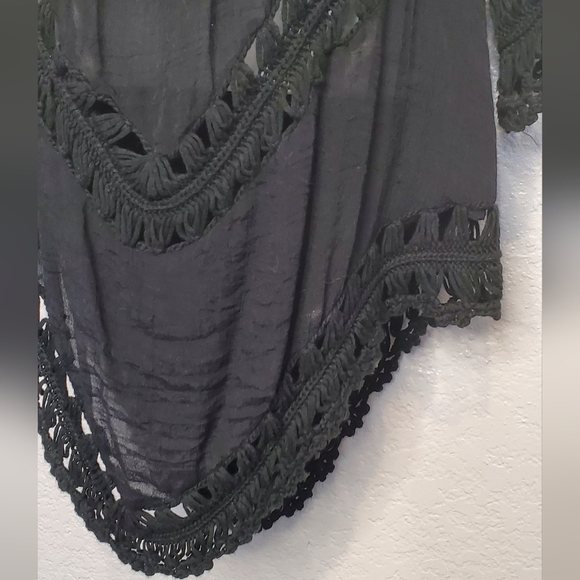 💚5/$25 Black Crochet Long Tunic Top Coverup Boho Festival Off The Shoulder - Picture 3 of 9